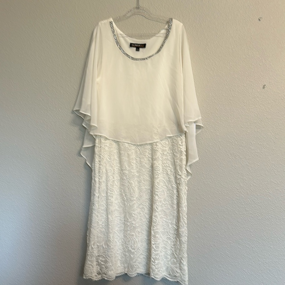 Glamour nights party semi formal dress white pearl lace rhinestone size 6 New